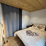 Luxueux T4 - Lac 5 Min - Parkings Privatifs - Vue Lac Et Montagne 阿讷西